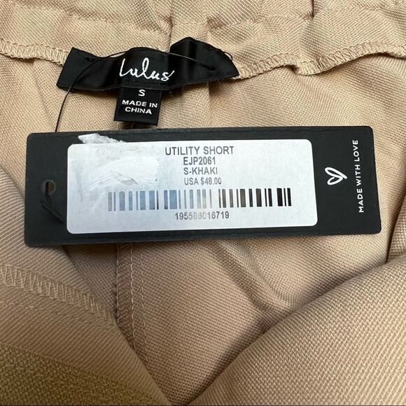 LULUS Paperbag Waist Cargo Shorts In Khaki Small - Picture 10 of 12